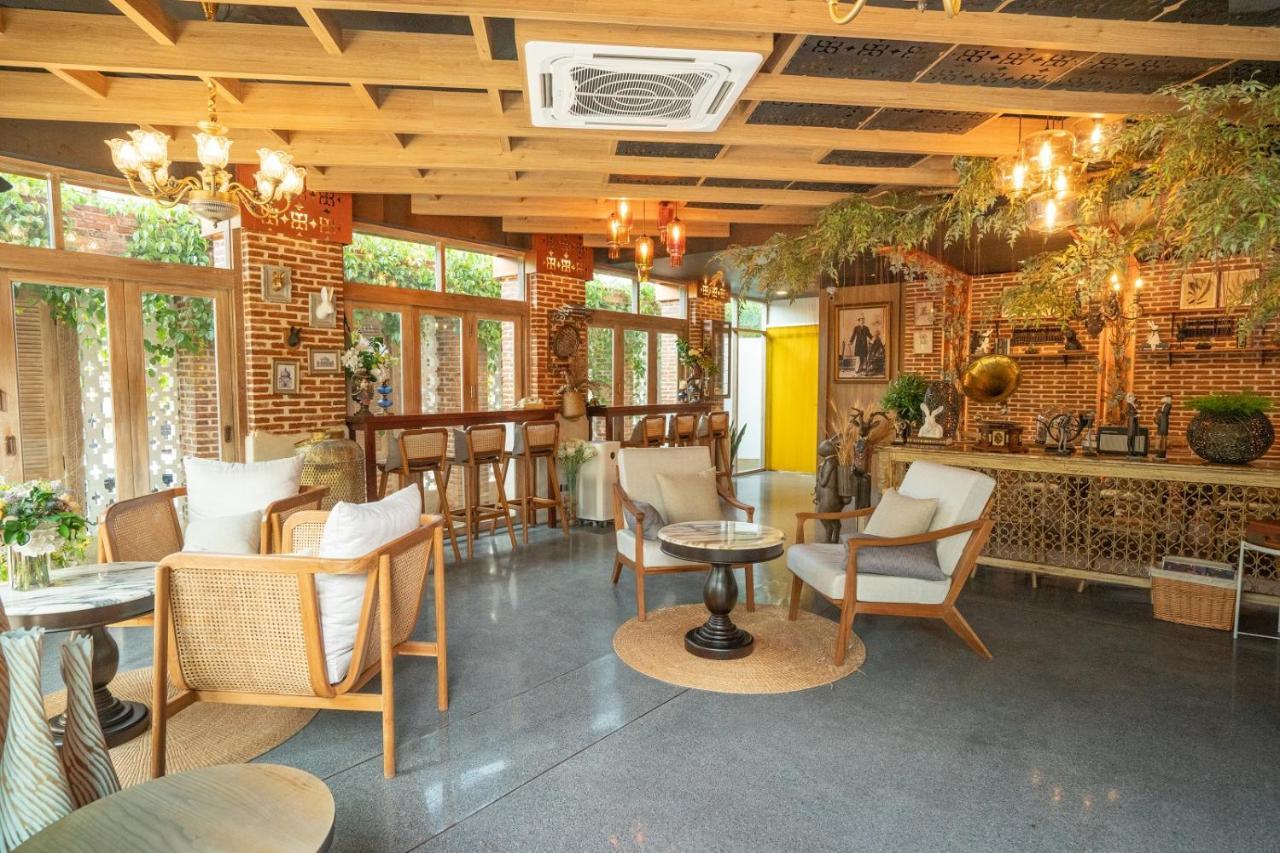 Sanae' Oldtown Hotel شيانغ ماي المظهر الخارجي الصورة